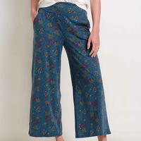 Chaka Wide Leg Pant: TRUENAVYFLOWER